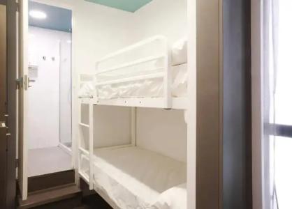 Latroupe Poblenou Beach - 2