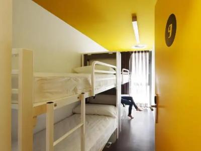 Latroupe Poblenou Beach - 19