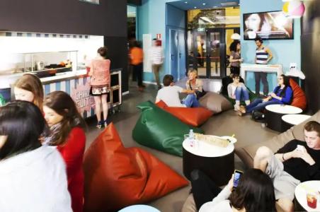 Latroupe Poblenou Beach - 14