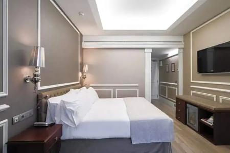 Catalonia Passeig de Gràcia - 53