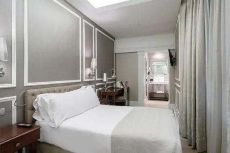 Catalonia Passeig de Gràcia - 36