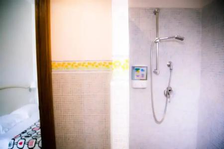 St. Peter Central Rooms B&B - 7