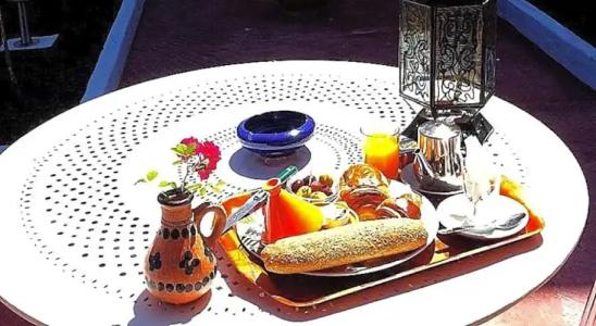 Dar Omar Khayam - 39