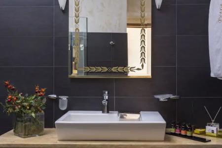 The_Petra, Small Luxurys of the World - 10