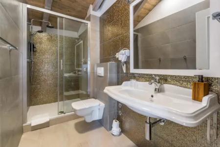 Heritage Palace Varos - Mag Quaint & Elegant Boutiques - 106