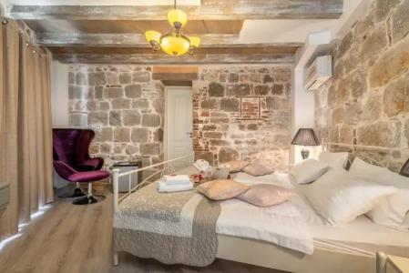 Heritage Palace Varos - Mag Quaint & Elegant Boutiques - 92