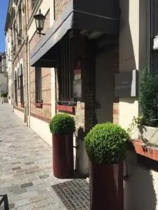 Hôtel Les Beaux Arts - 0