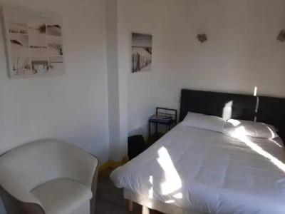 Hôtel Les Beaux Arts - 23