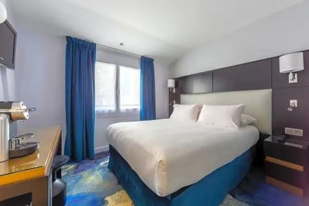 Logis Hôtel 15 Montparnasse - 24