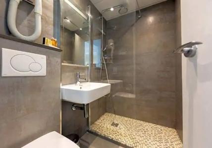 Logis Hôtel 15 Montparnasse - 29