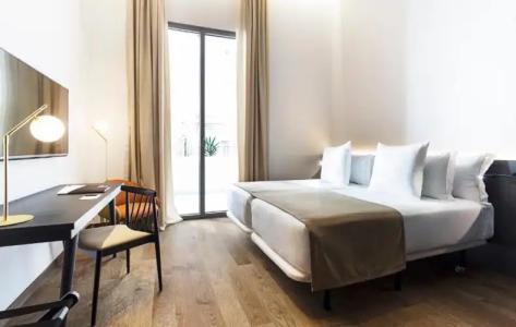 One Shot Mercat - 34