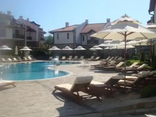 Chairite Complex - 42