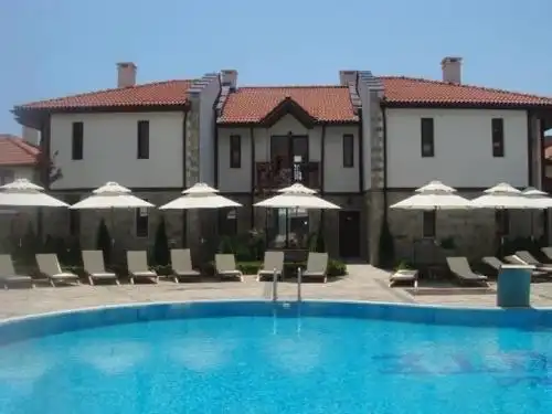 Chairite Complex - 4