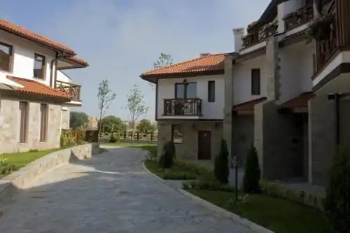 Chairite Complex - 44