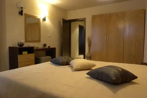 Chairite Complex - 21