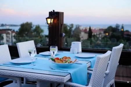 Joker Side Hill Suite - 50