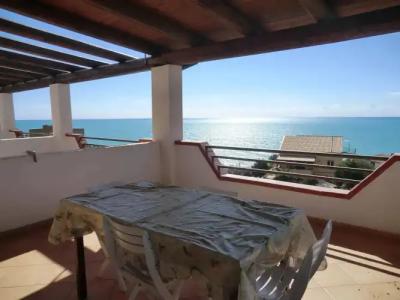 B&B Mediterraneo Mare e Sole - 10