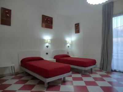 B&B Mediterraneo Mare e Sole - 9