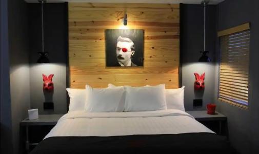 Gaythering - Gay - All Adults Welcome - 3