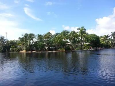 The Cabanas Guesthouse & Spa - 30