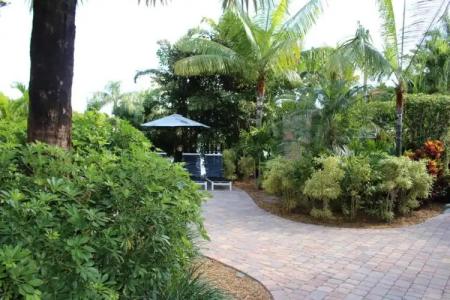 The Cabanas Guesthouse & Spa - 5