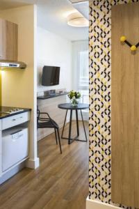 Citadines Tour Eiffel - 23