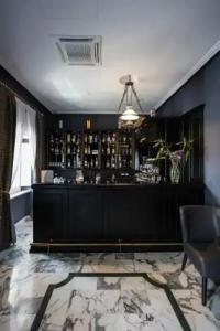 Boutique Metro 900 - 16