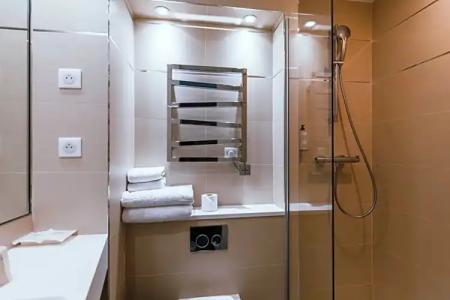 Apolonia Paris Mouffetard, Sure Collection by BW - 62