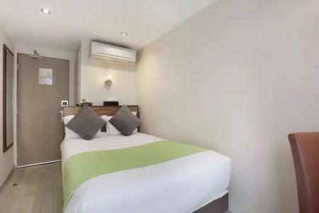 Apolonia Paris Mouffetard, Sure Collection by BW - 13