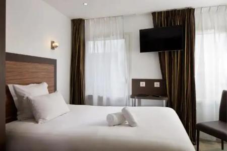 Apolonia Paris Mouffetard, Sure Collection by BW - 34