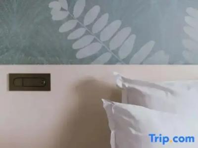 Apolonia Paris Mouffetard, Sure Collection by BW - 80