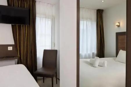 Apolonia Paris Mouffetard, Sure Collection by BW - 42