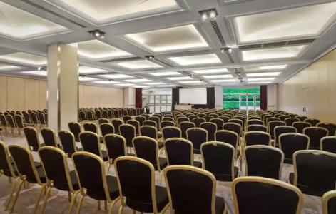 Hyatt Regency Paris Etoile - 17