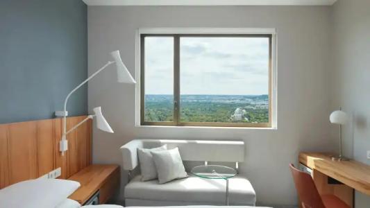 Hyatt Regency Paris Etoile - 53