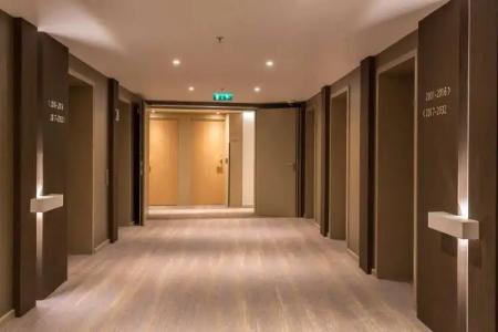 Hyatt Regency Paris Etoile - 16