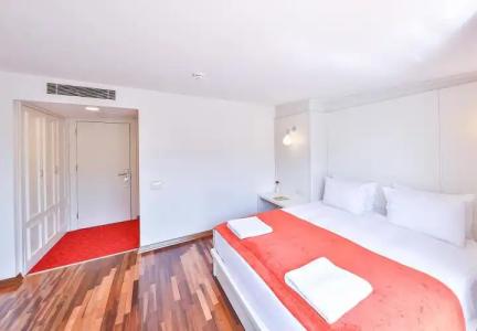 Senatus - Special Class - 68