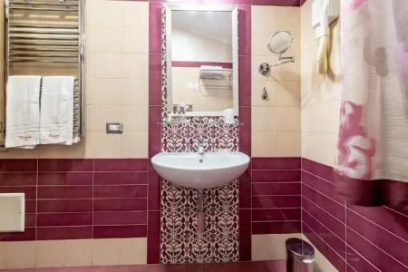 Vittorio Emanuele Boutique - 160