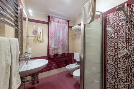 Vittorio Emanuele Boutique - 182