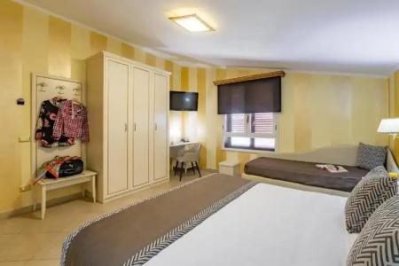 Vittorio Emanuele Boutique - 51