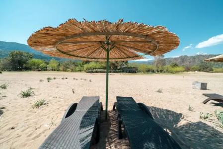 ETENNA BEACH BUNGALOWS - 7