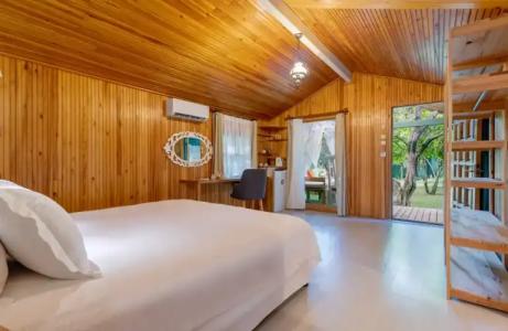 ETENNA BEACH BUNGALOWS - 11