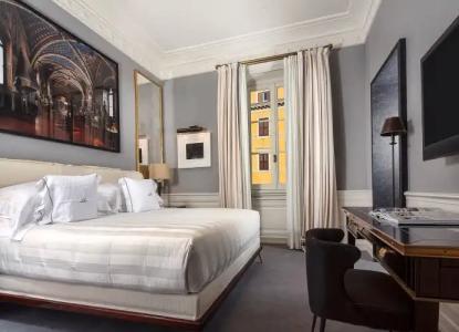 J.K. Place Roma - the Leadings of the World - 1