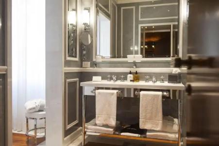 J.K. Place Roma - the Leadings of the World - 11