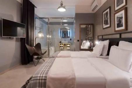 AX the Saint John - 54