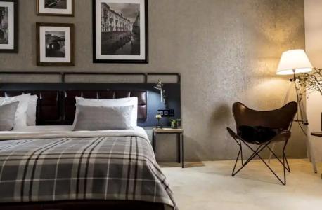 AX the Saint John - 4