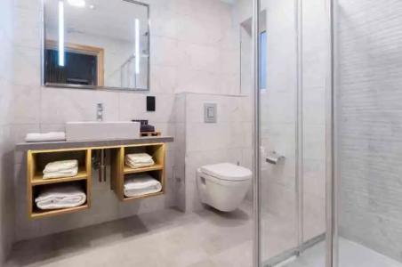 AX the Saint John - 65