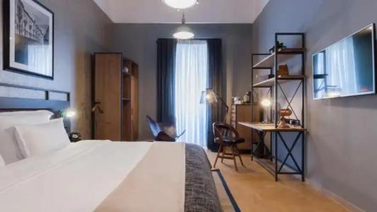 AX the Saint John - 84