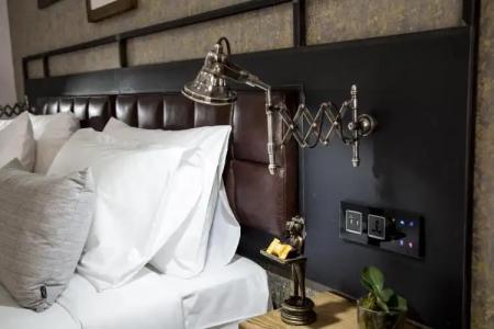 AX the Saint John - 5