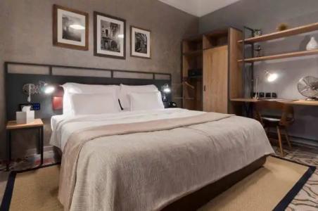 AX the Saint John - 52