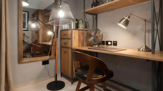 AX the Saint John - 16